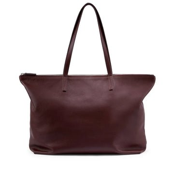 Soft Leather Tote Bag with Ample Storage & Zippered Closure